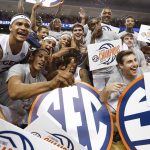 2018-19 Basketball Returnees, Departures Set
