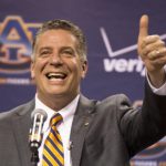Bruce Pearl Receives Contract Extension