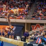 Auburn Gymnastics Upsets #4 LSU