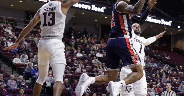 Highlights of Auburn's 85-66 Win Over Texas A&M